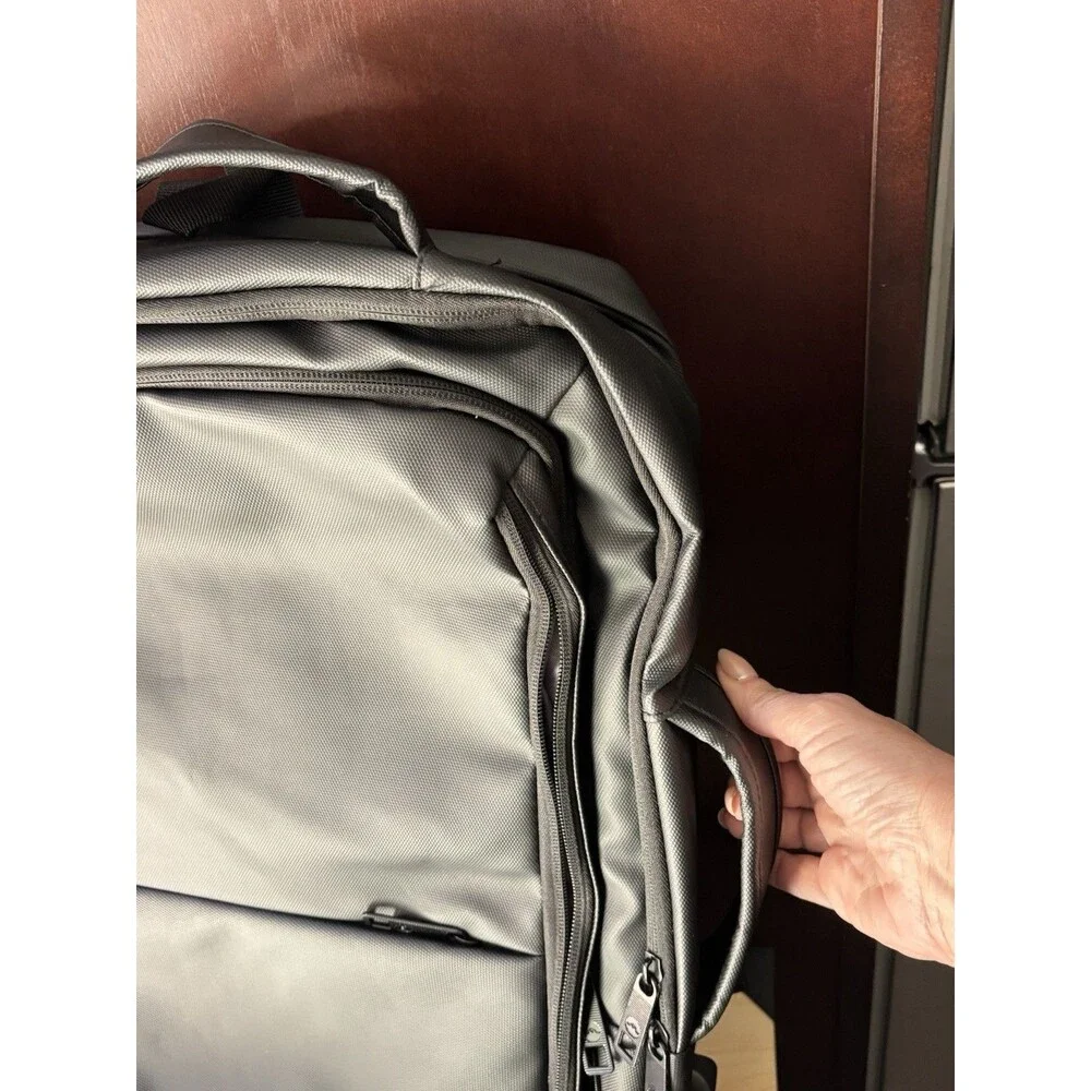 Primo Weekender Laptop Bag Black USB Travel Business Backpack Briefcase Luggage